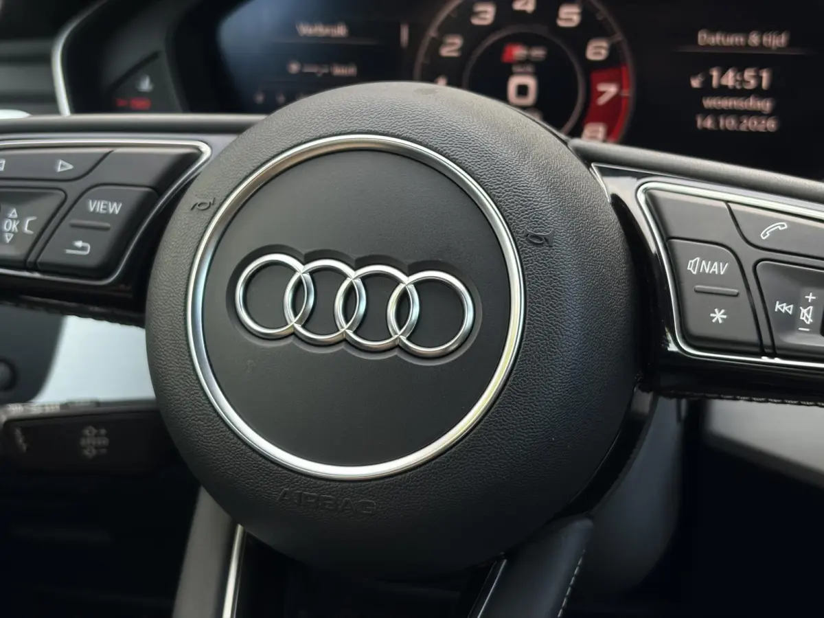 S5 3.0 TFSI S5 quattro Pro Line Plus ✓2e Eigenaar✓Dealer Onderhouden✓354pk✓Virtual Cockpit✓Navi✓Trekhaak✓Alcantara✓Keyless✓Stoelverw✓Clima✓Cruise✓SLmv Winterset✓N.A
