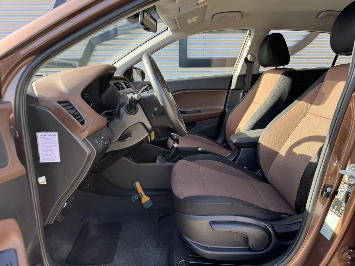 1.2 HP i-Motion Comfort 1e Eigenaar|Navi|Camera|Trekhaak|Clima|Cruise|PDC|N.A.P|APK tot 02-2027
