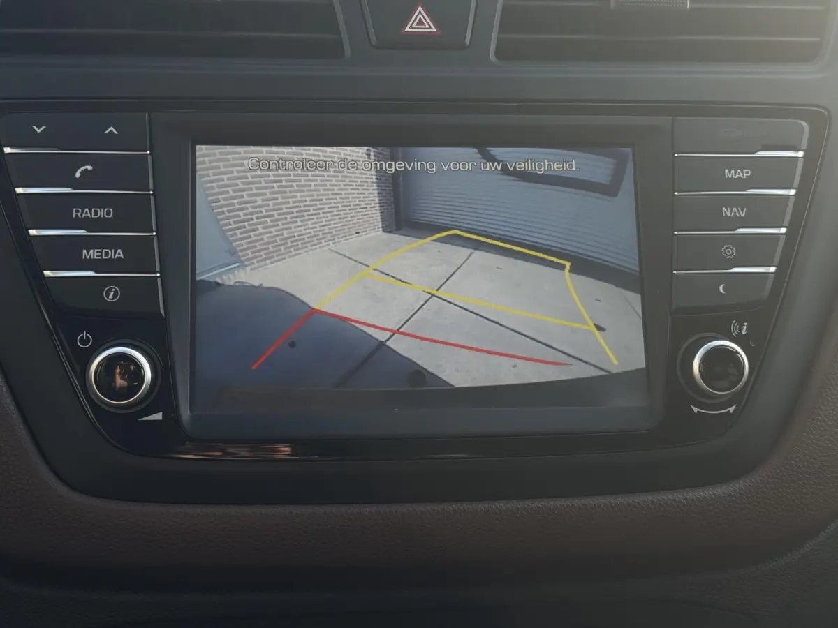 1.2 HP i-Motion Comfort 1e Eigenaar|Navi|Camera|Trekhaak|Clima|Cruise|PDC|N.A.P|APK tot 02-2027