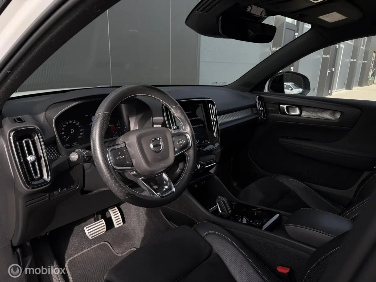 1.5 T5 R-Design/HK/360/Memory/Carplay/ACC