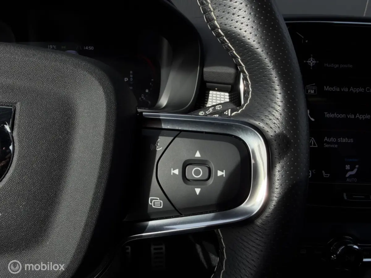 1.5 T5 R-Design/HK/360/Memory/Carplay/ACC