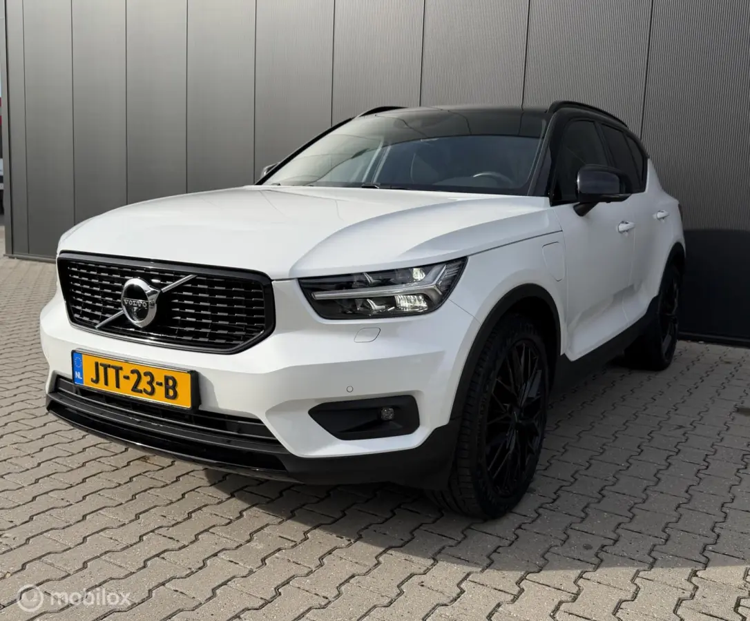 1.5 T5 R-Design/HK/360/Memory/Carplay/ACC
