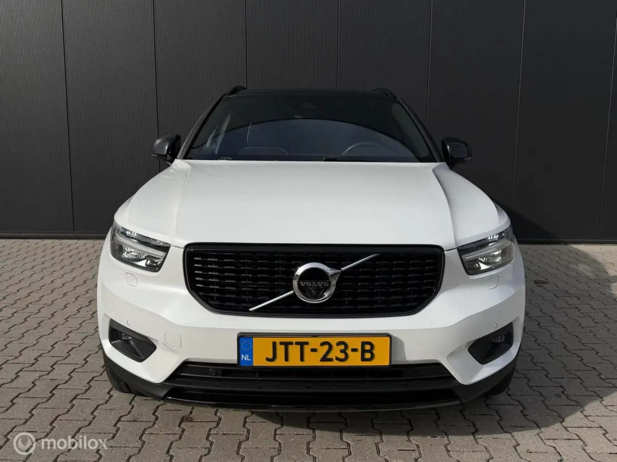 1.5 T5 R-Design/HK/360/Memory/Carplay/ACC