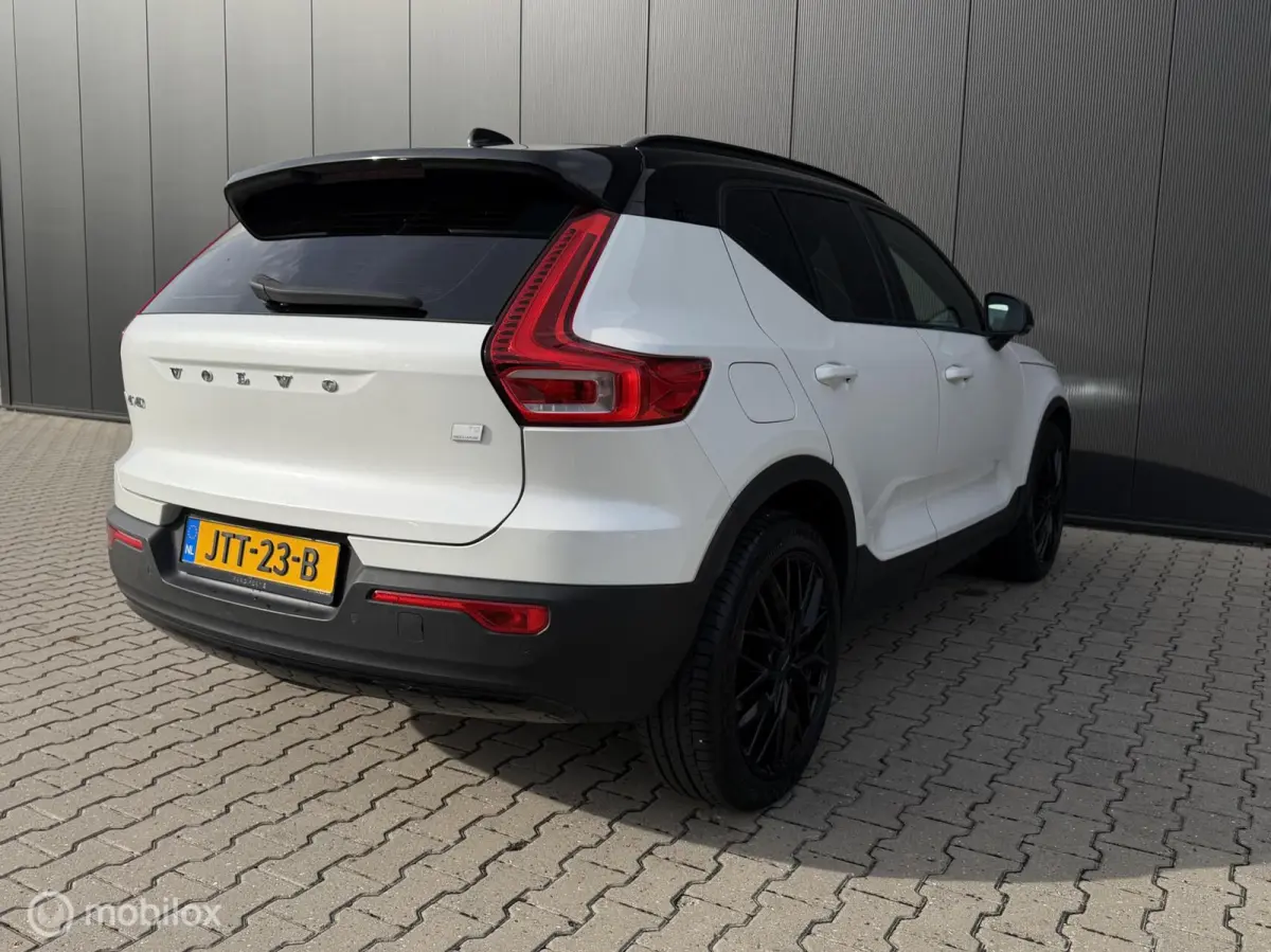 1.5 T5 R-Design/HK/360/Memory/Carplay/ACC