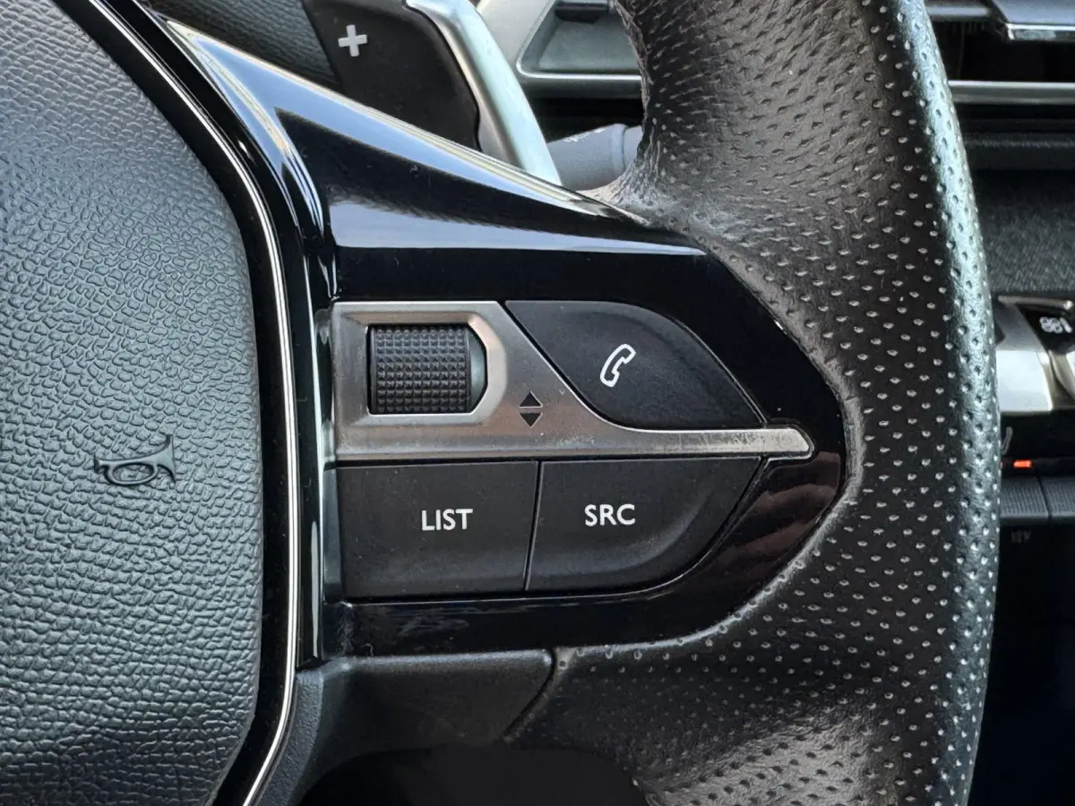 1.2 PureTech GT-Line 1e Eigenaar|Navi|Panodak|i-Cockpit|Camera|Stoelverwarming|Clima|Cruise|Leder|Carplay|APK tot 06-2027