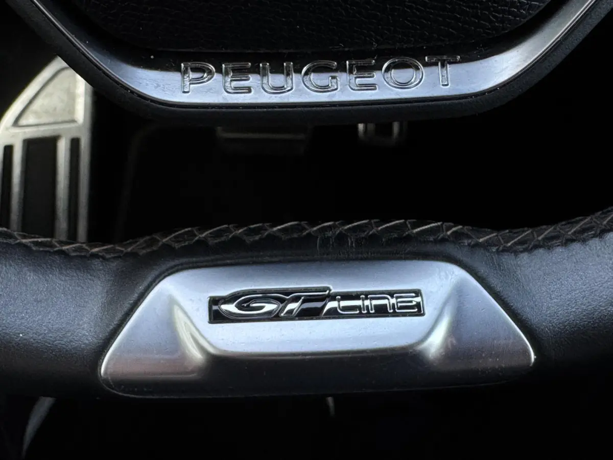1.2 PureTech GT-Line 1e Eigenaar|Navi|Panodak|i-Cockpit|Camera|Stoelverwarming|Clima|Cruise|Leder|Carplay|APK tot 06-2027