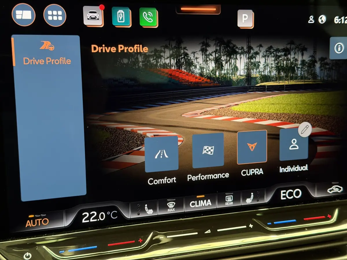 1.5 TSI e-Hybrid VZ Extreme|Pano|Trekhaak|Matrix|DCC|Camera