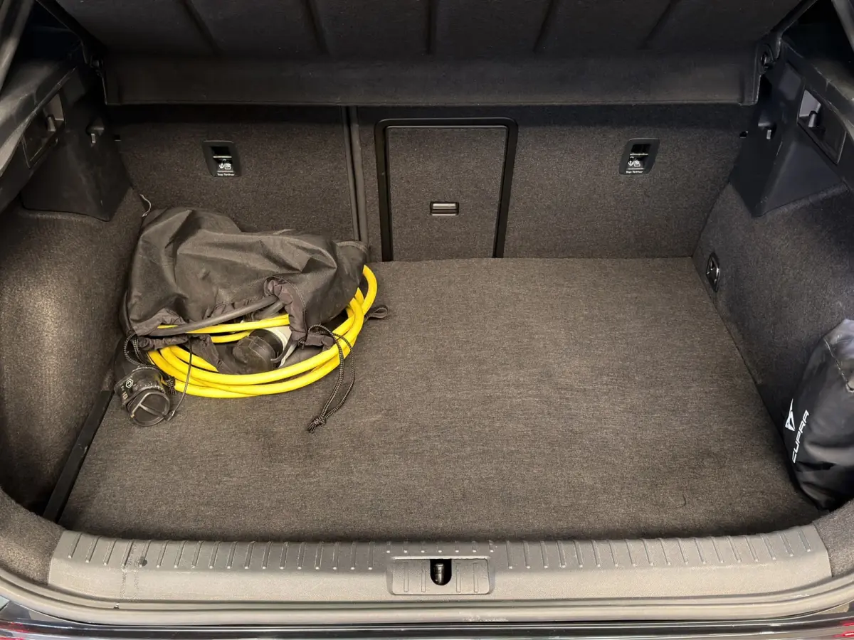 1.5 TSI e-Hybrid VZ Extreme|Pano|Trekhaak|Matrix|DCC|Camera