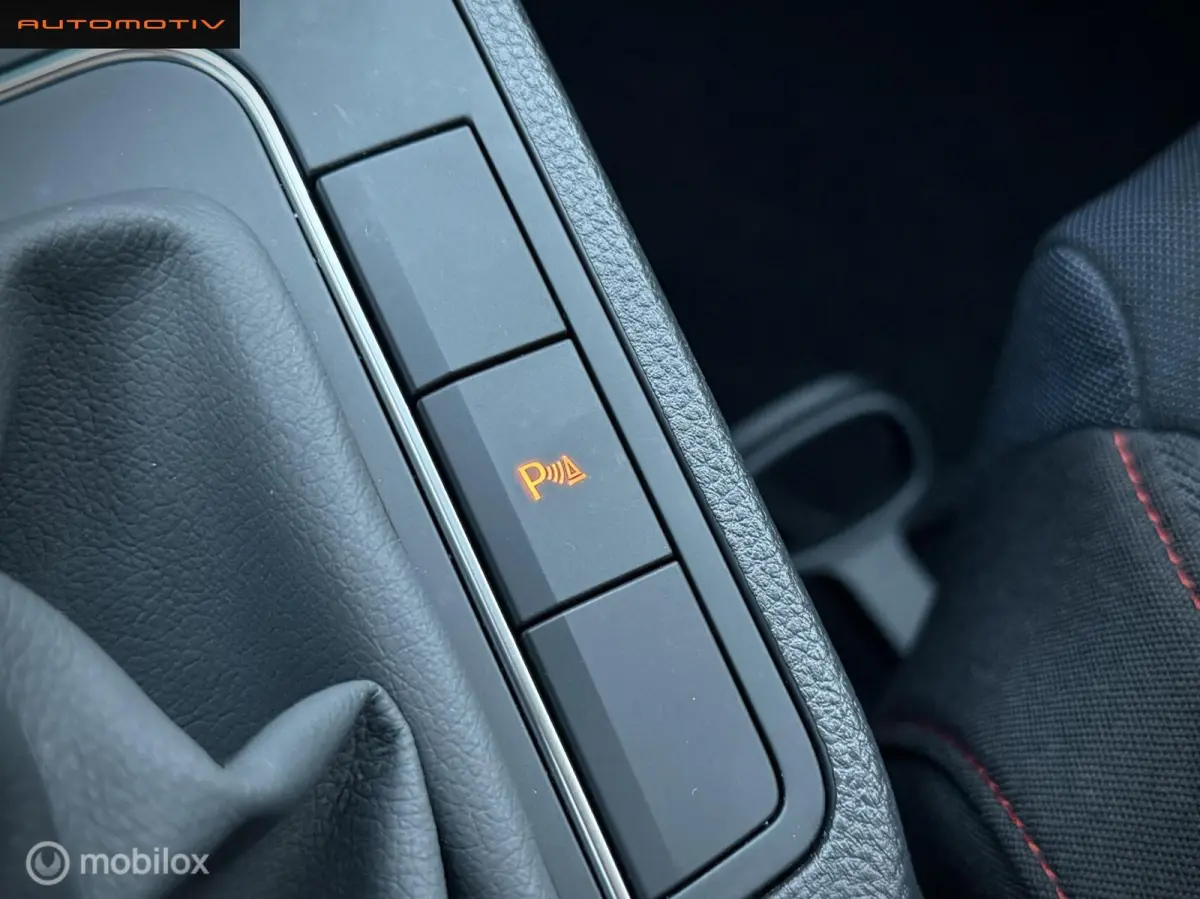1.0 EcoTSI FR AUTOMAAT / VIRTUAL / ACC / CARPLAY
