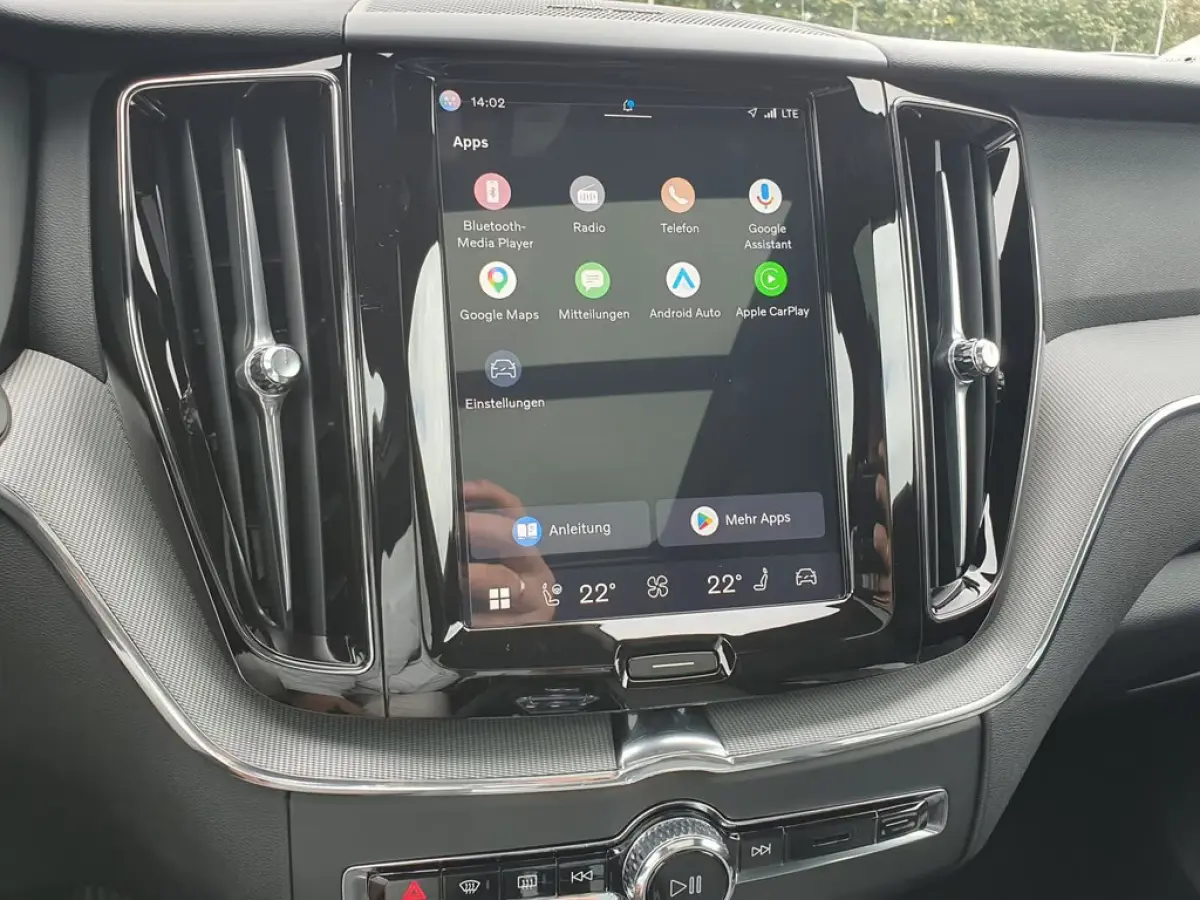 2.0 T8 Plug-in hybrid AWD BLACK EDITION (335kW/455PK) ** PANO, TREKH, ACC, WINTER, 21-inch LMV ** 30k onder NP - UNFALLFREI ** ** INFORMEER OOK NAAR ONZE AANTREKKELIJKE FINANCIAL-LEASE TARIE