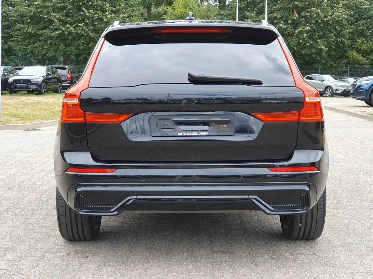2.0 T8 Plug-in hybrid AWD BLACK EDITION (335kW/455PK) ** PANO, TREKH, ACC, WINTER, 21-inch LMV ** 30k onder NP - UNFALLFREI ** ** INFORMEER OOK NAAR ONZE AANTREKKELIJKE FINANCIAL-LEASE TARIE