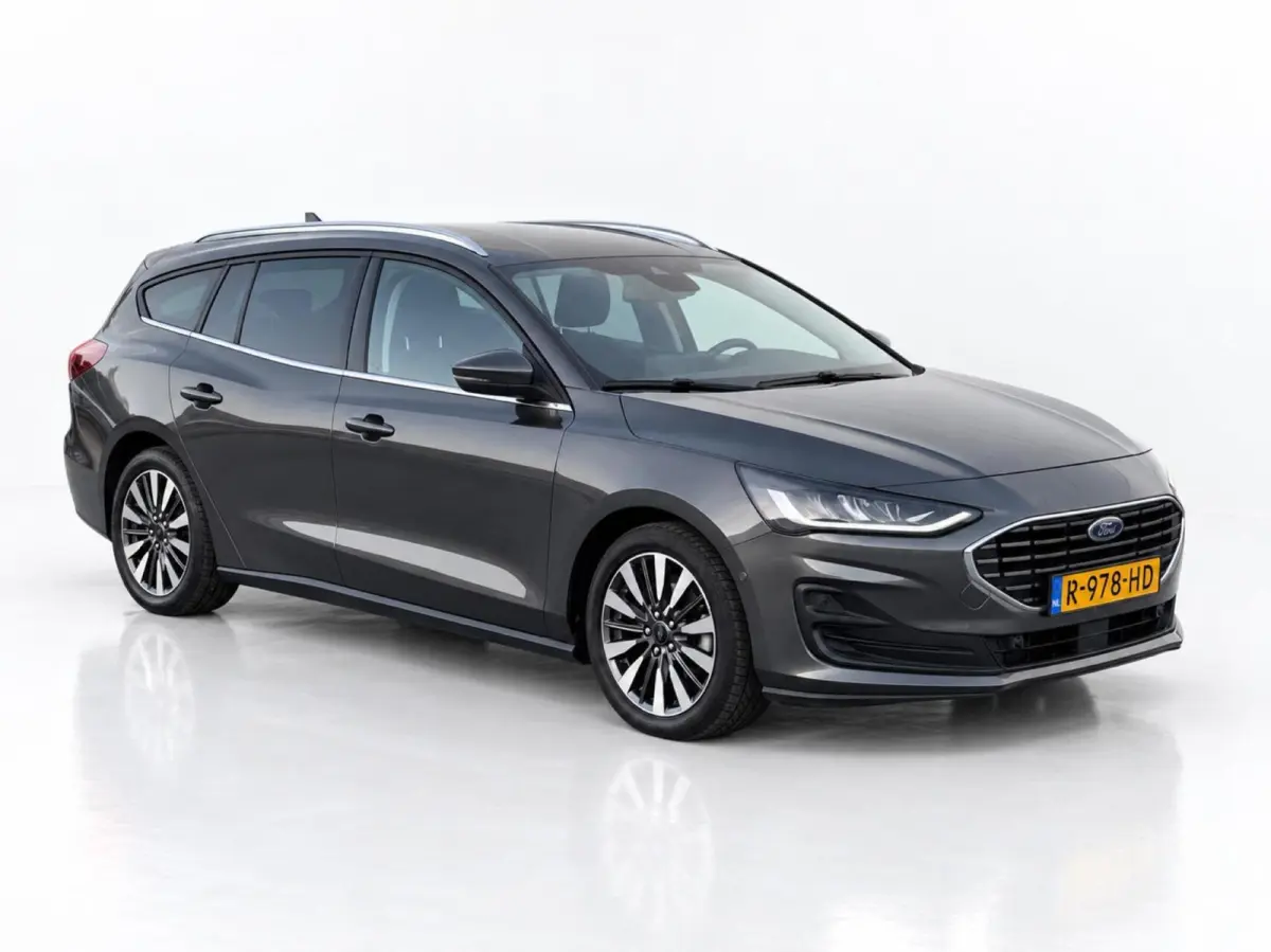 1.0 EcoBoost Hybrid 125pk Titanium X | Groot scherm navigatie | Stoel/stuurverwarming | Trekhaak