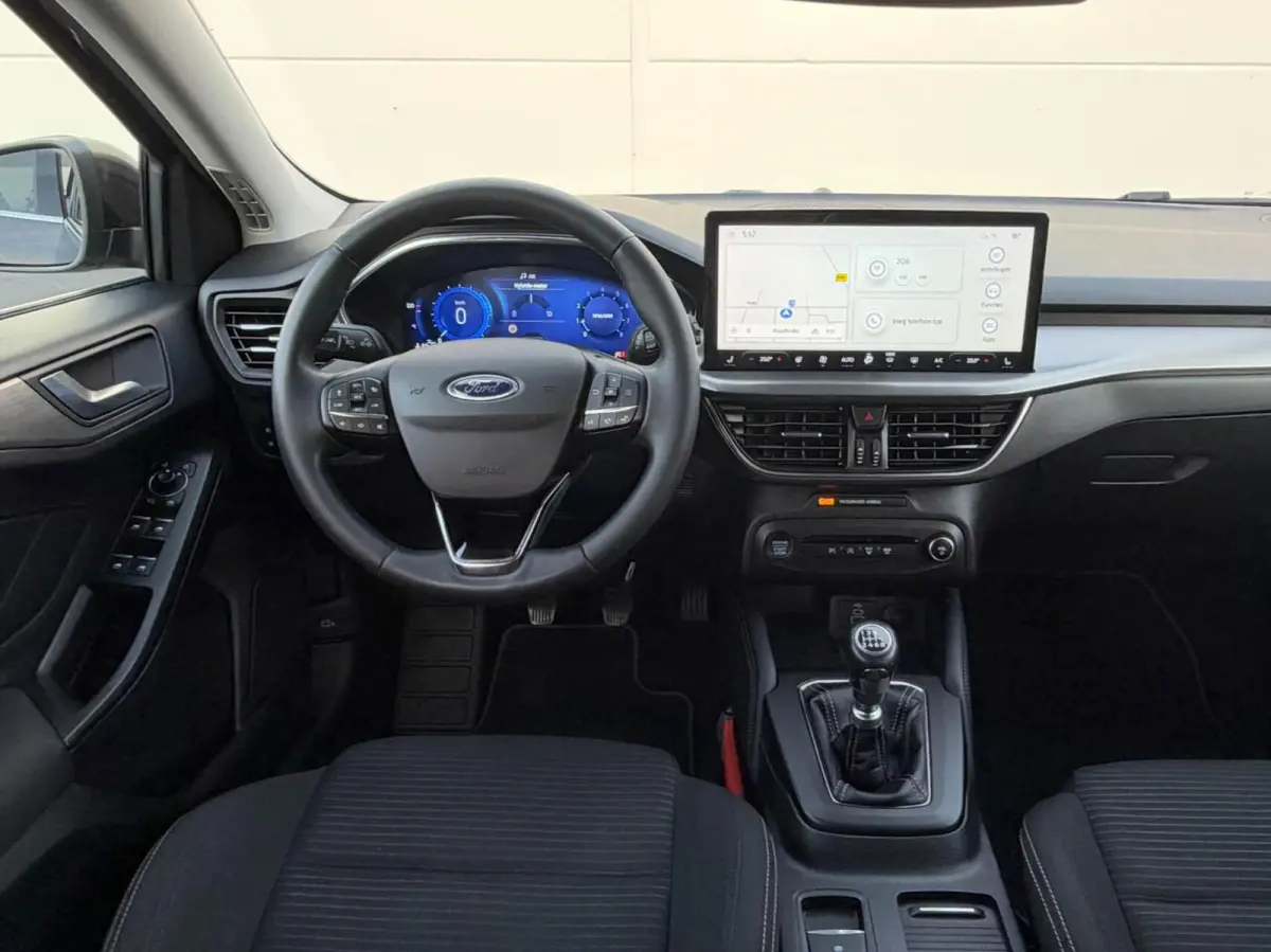 1.0 EcoBoost Hybrid 125pk Titanium X | Groot scherm navigatie | Stoel/stuurverwarming | Trekhaak