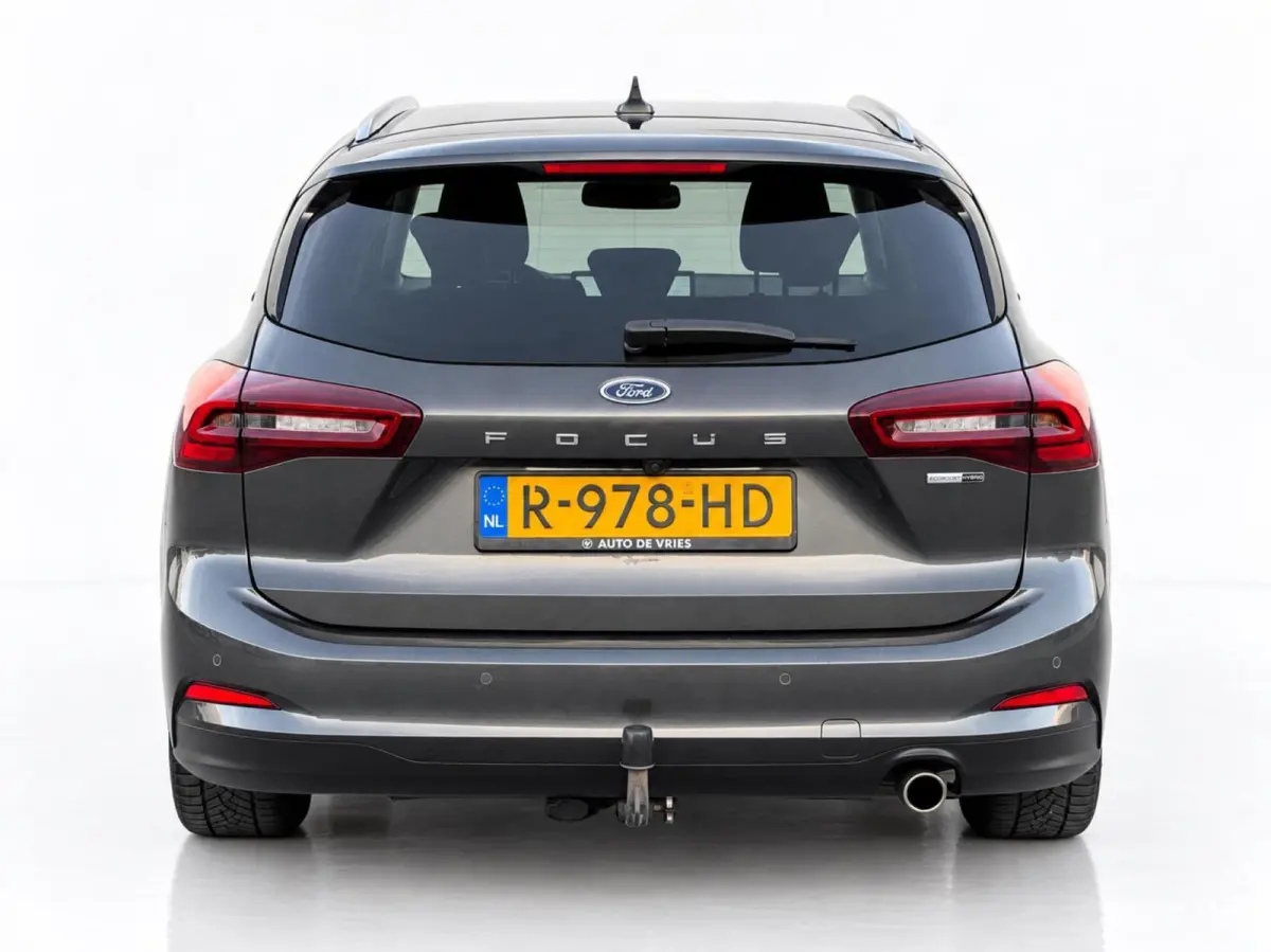 1.0 EcoBoost Hybrid 125pk Titanium X | Groot scherm navigatie | Stoel/stuurverwarming | Trekhaak