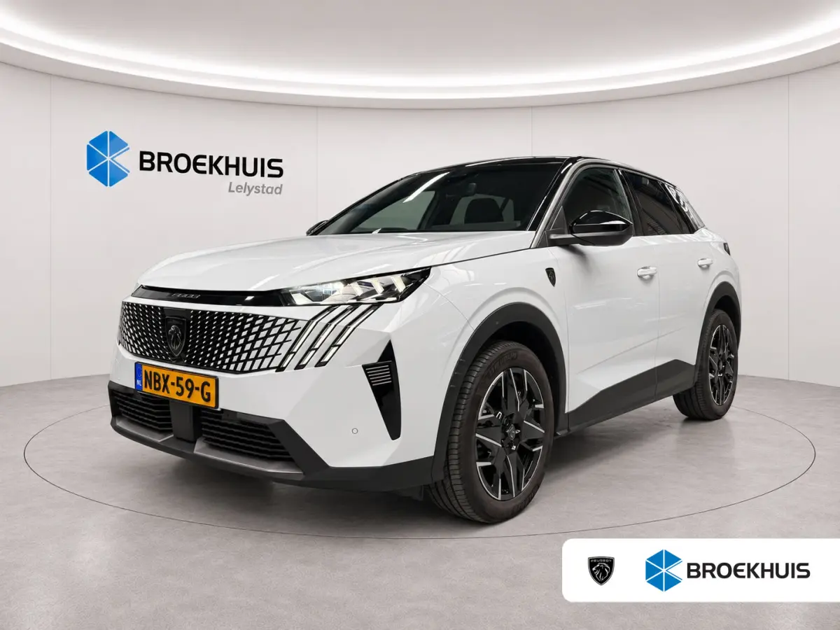 1.2 HYBRID 145PK GT AUTOMAAT / NAVI / LEDER / CLIMA / LED / PDC / 19" LMV / CAMERA / WINTERPAKKET / ADAPT. CRUISECONTROL / 1E EIGENAAR / NIEUWSTAAT !!