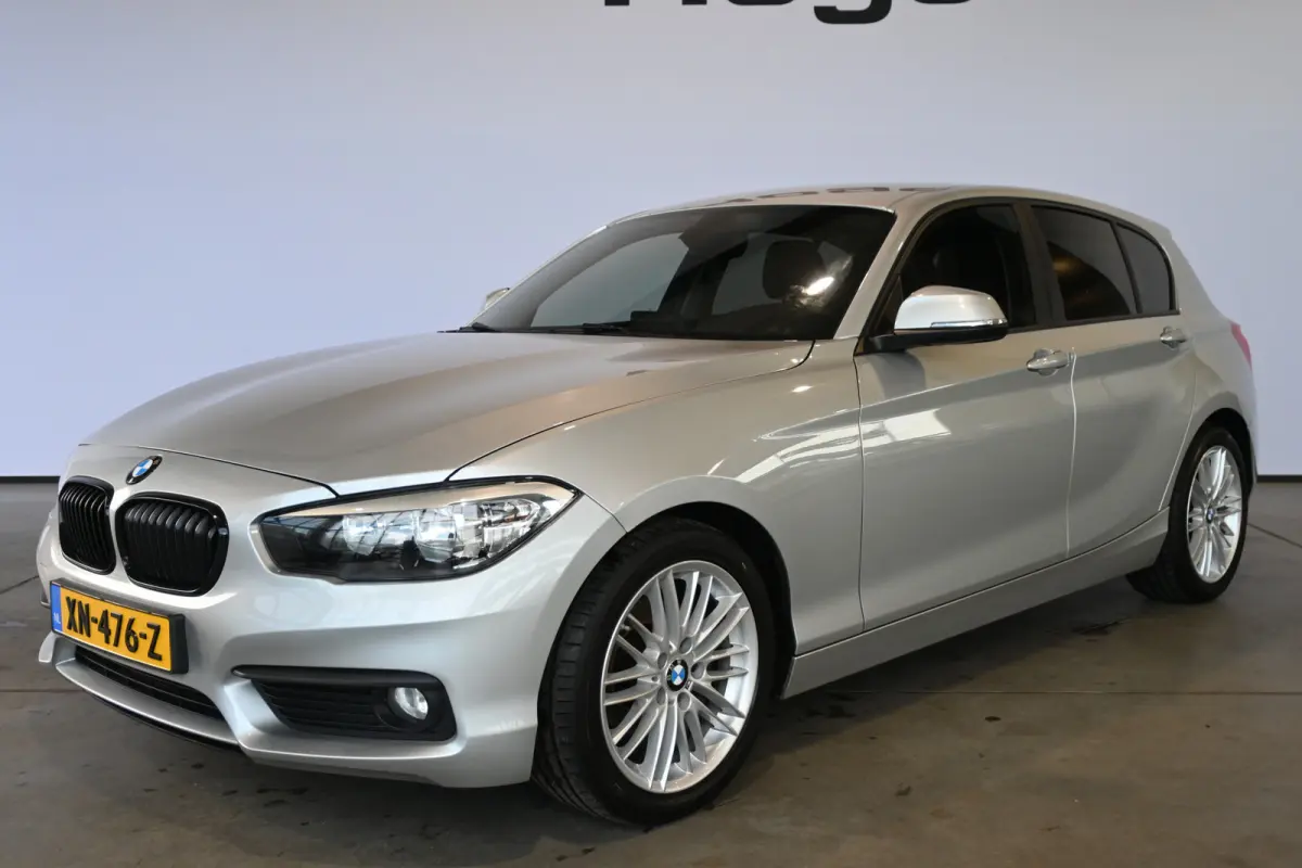 116d EDE Efficient Dynamics Edition Airco Cruise control Navigatie Lichtmetaal PDC Inruil Mogelijk!