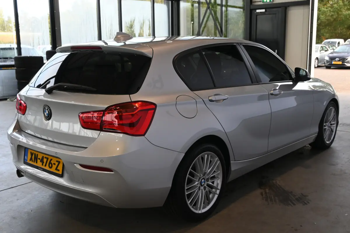 116d EDE Efficient Dynamics Edition Airco Cruise control Navigatie Lichtmetaal PDC Inruil Mogelijk!