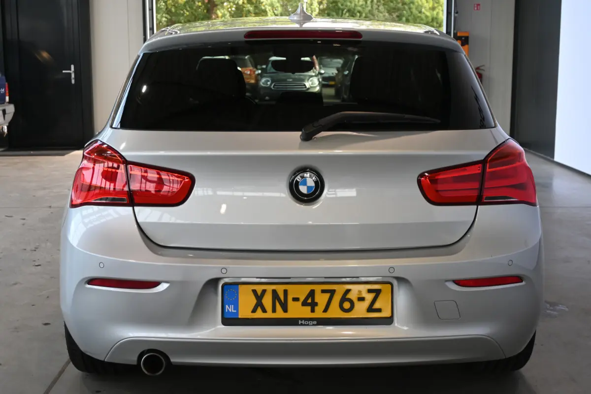 116d EDE Efficient Dynamics Edition Airco Cruise control Navigatie Lichtmetaal PDC Inruil Mogelijk!