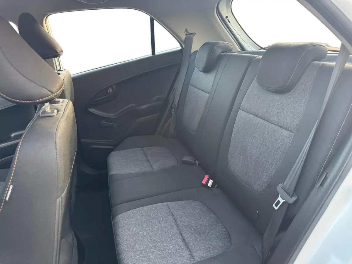 1.0 CVVT Summer Edition | Airco | Parkeersensoren