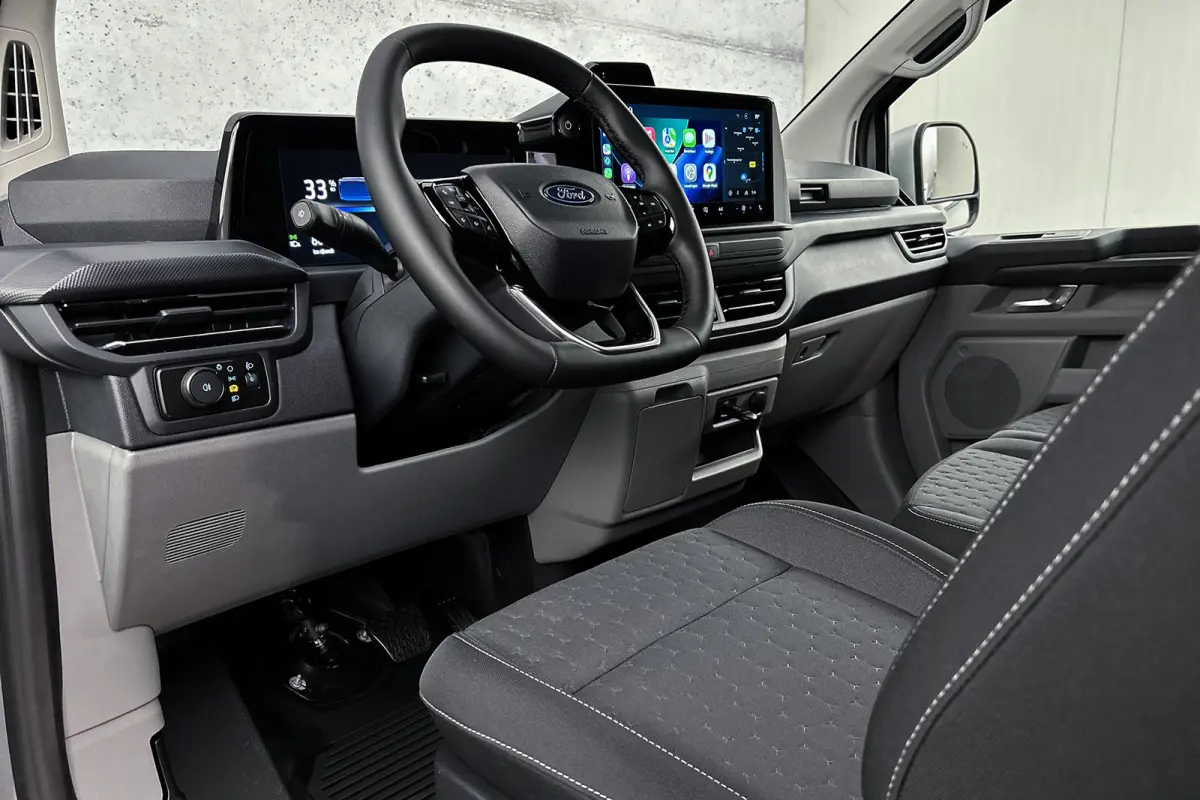 340 L2 Limited 71 kWh | 360 camera | Driver assist pack plus | Bijrijdersbank