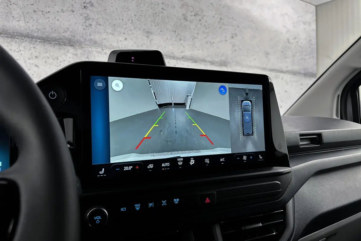 340 L2 Limited 71 kWh | 360 camera | Driver assist pack plus | Bijrijdersbank