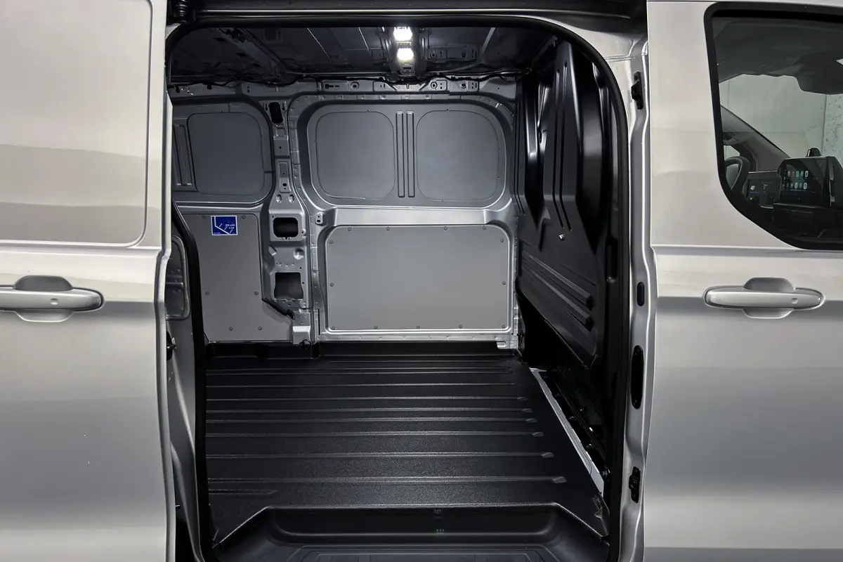 340 L2 Limited 71 kWh | 360 camera | Driver assist pack plus | Bijrijdersbank