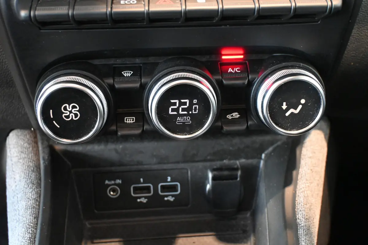 R135 Intens Business 52 kWh Nap! Bose SOH 83% Koop Accu Airco Cruise Camera Led Navi CarPlay 1e Eigenaar! 100% Onderhouden! Inruil Mogelijk!