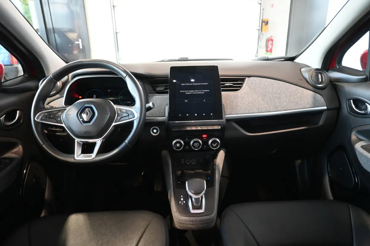 R135 Intens Business 52 kWh Nap! Bose SOH 83% Koop Accu Airco Cruise Camera Led Navi CarPlay 1e Eigenaar! 100% Onderhouden! Inruil Mogelijk!