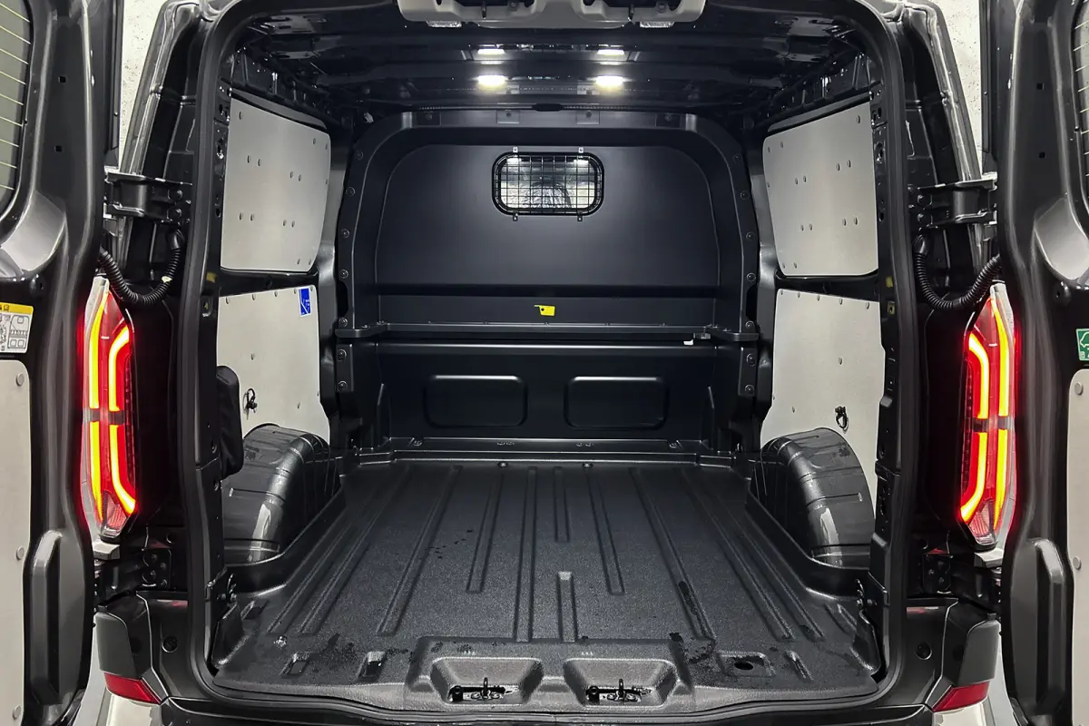 340 L2 Sport | Dubbel cabine | 2x schuifdeur | adaptieve cruise control