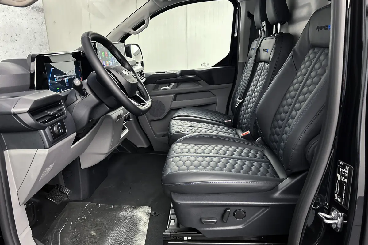 340 L2 Raptor Sport Edition 71KWh | Lederen bekleding | 2x schuifdeur | 3-zitplaatsen | Stoelverwarming