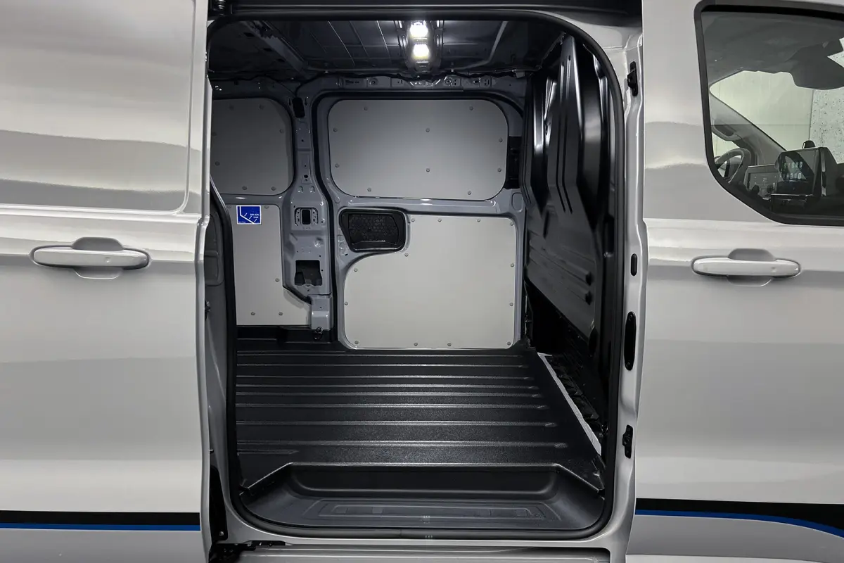 340 L2 71KWh Sport | 2x schuifdeur | 3-zitplaatsen | Stoelverwarming