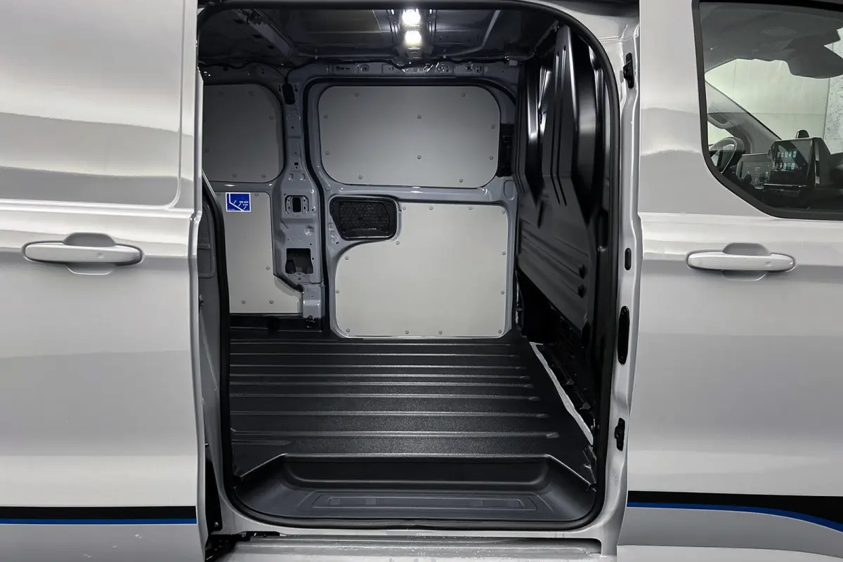 340 L2 71KWh Sport | 2x schuifdeur | 3-zitplaatsen | Stoelverwarming