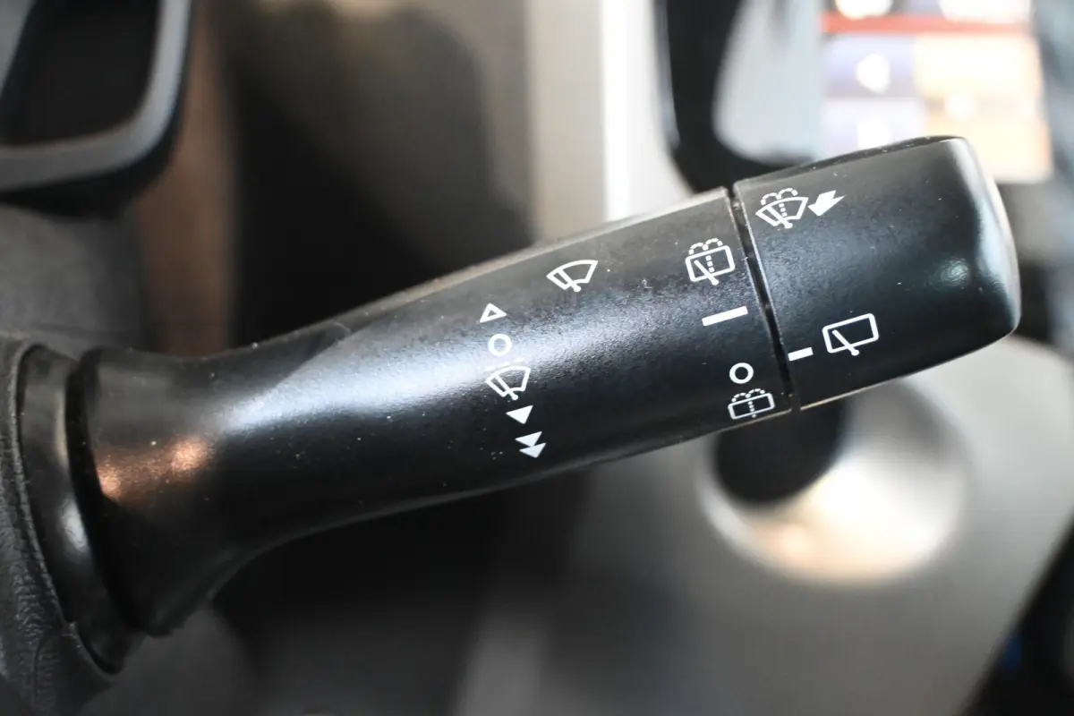 1.0 VVT-i X-Sport Automaat Airco Camera Lichtmetaal Elektrisch pakket 100% Onderhouden! Inruil Mogelijk!