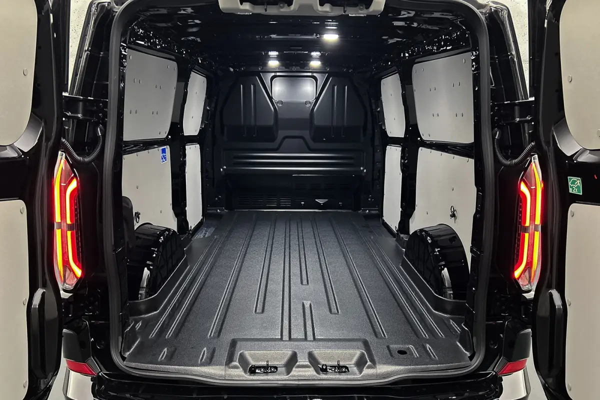 340 L2 Raptor Edition 71 KWh | Lederen bekleding | 2x schuifdeur | Driver assist pack premium | Stoelverwarming