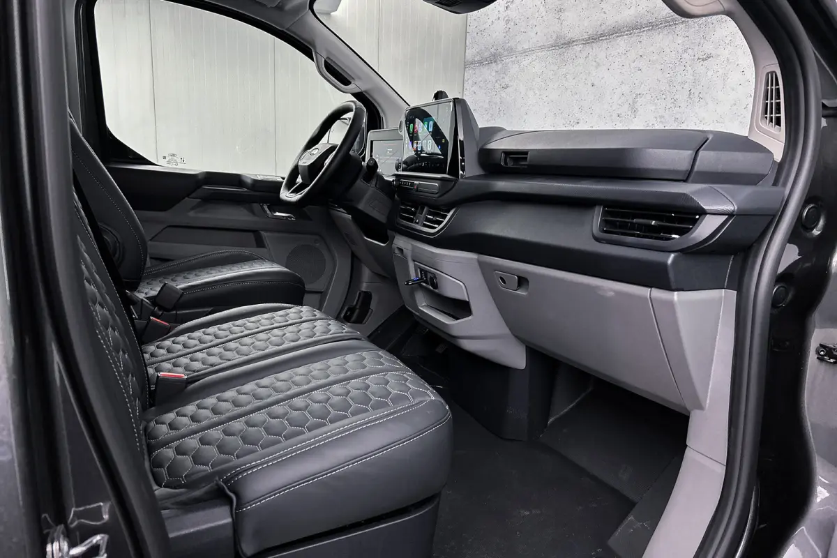 340 L2 Raptor Edition 71 KWh | Lederen bekleding | 2x schuifdeur | Driver assist pack premium | Stoelverwarming