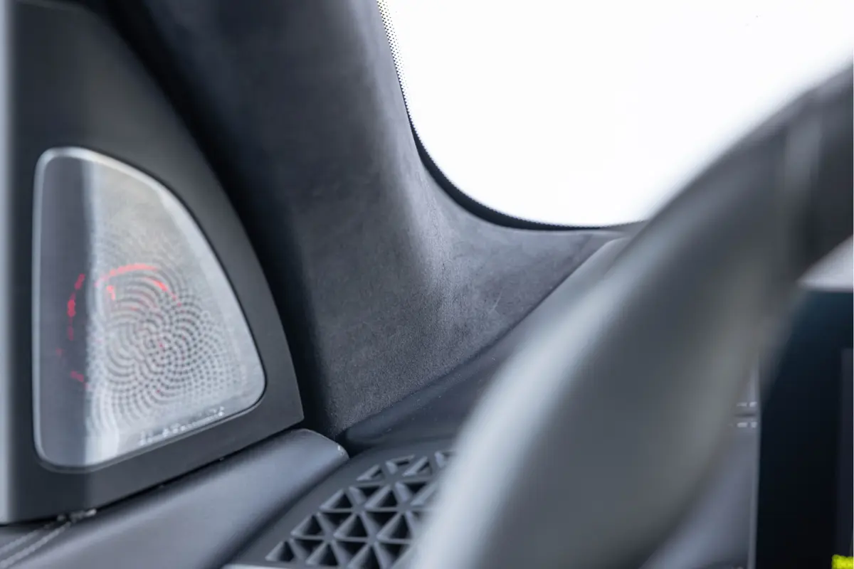 xDrive50e Launch Edition M-Sport Pro Bowers & Wilkins Sky Lounge Massage