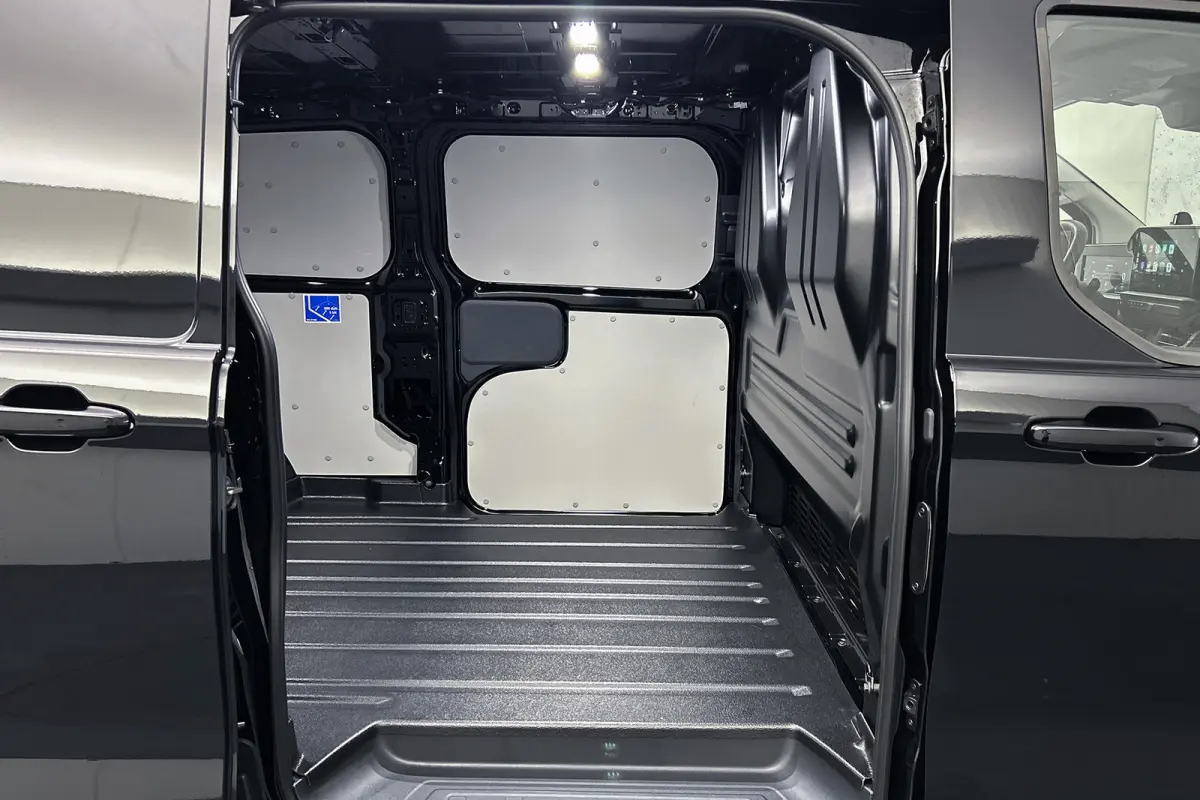 340 L2 Limited | 2x schuifdeur | Stoelverwarming | Adaptieve cruise control