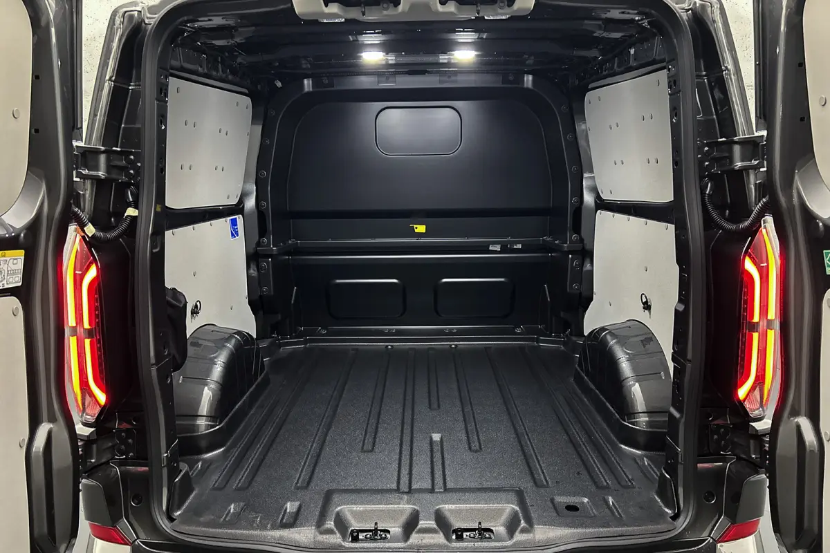 L2 Sport | Dubbel cabine | 2x schuifdeur | adaptieve cruise control