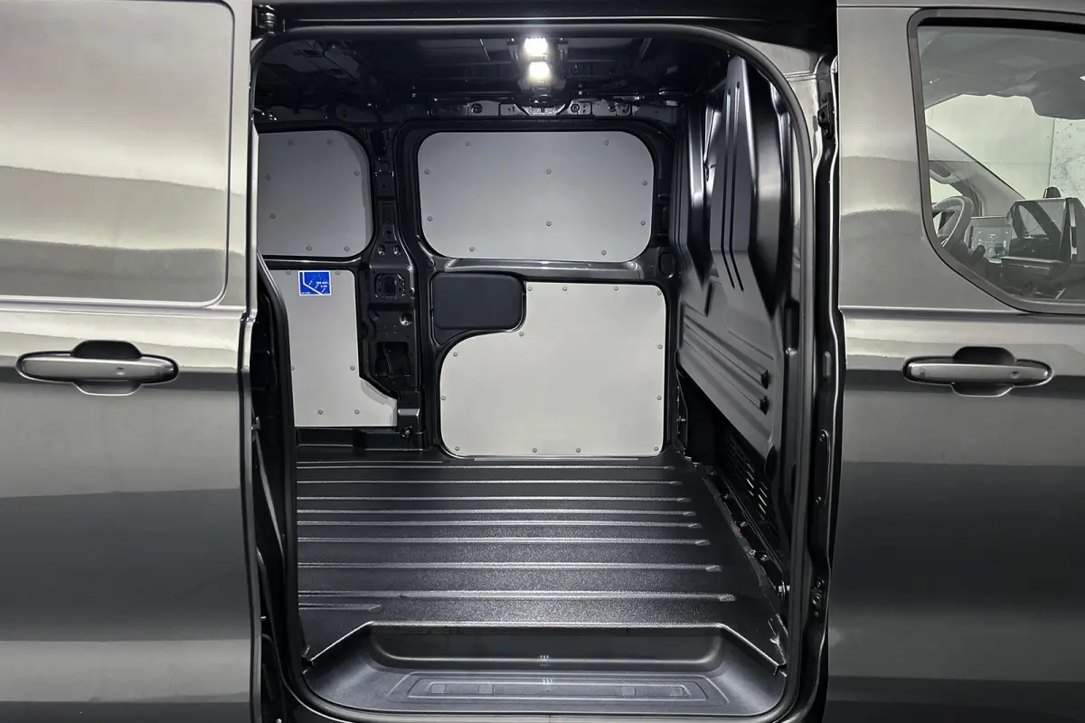 340 L2 Limited | 2x schuifdeur | Stoelverwarming | Adaptieve cruise control