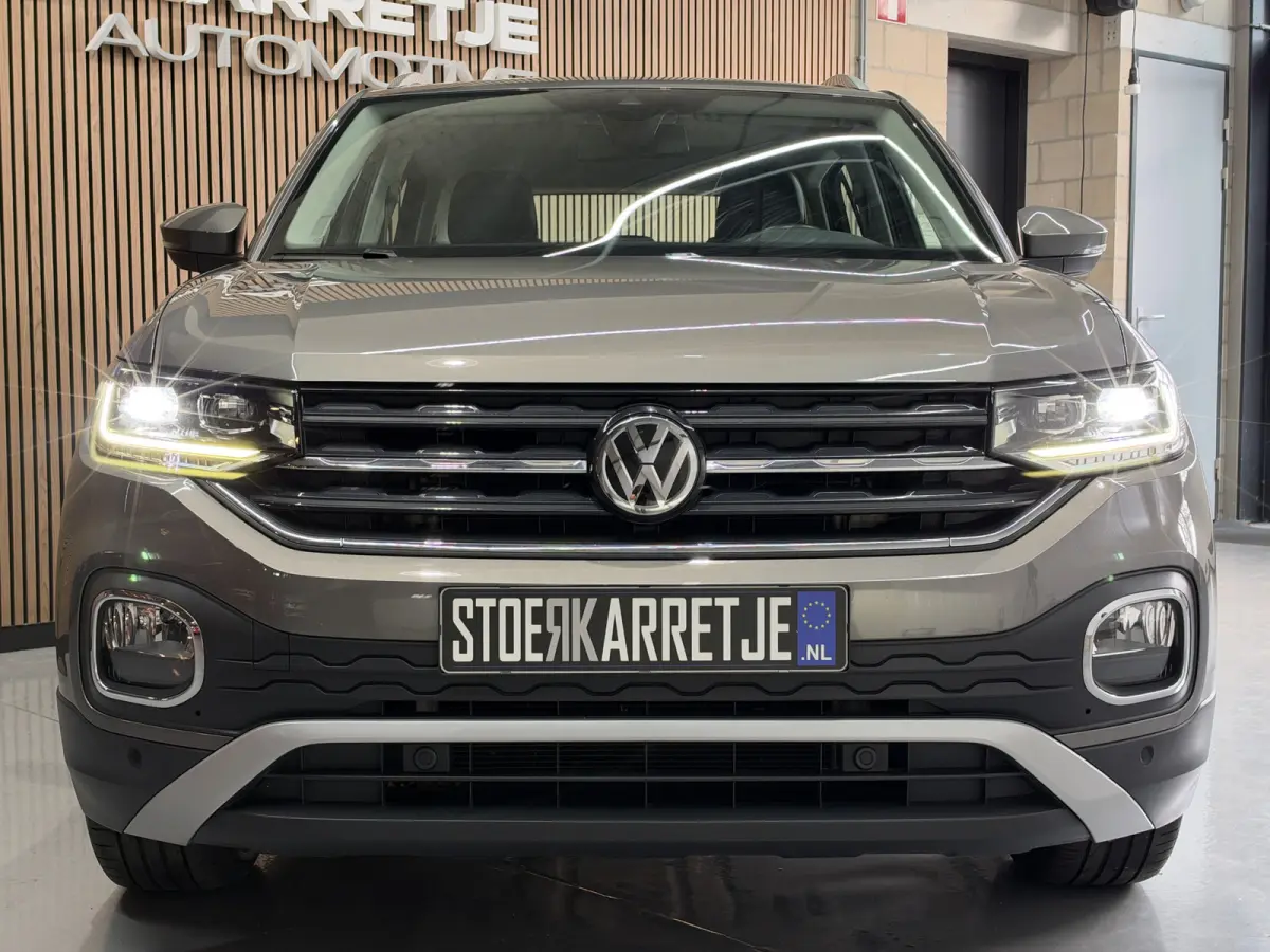 1.0 TSI DSG Style | Navi | Dode hoek | Stoelverwarming | PDC V+A | 100% Volkswagen Onderhouden!