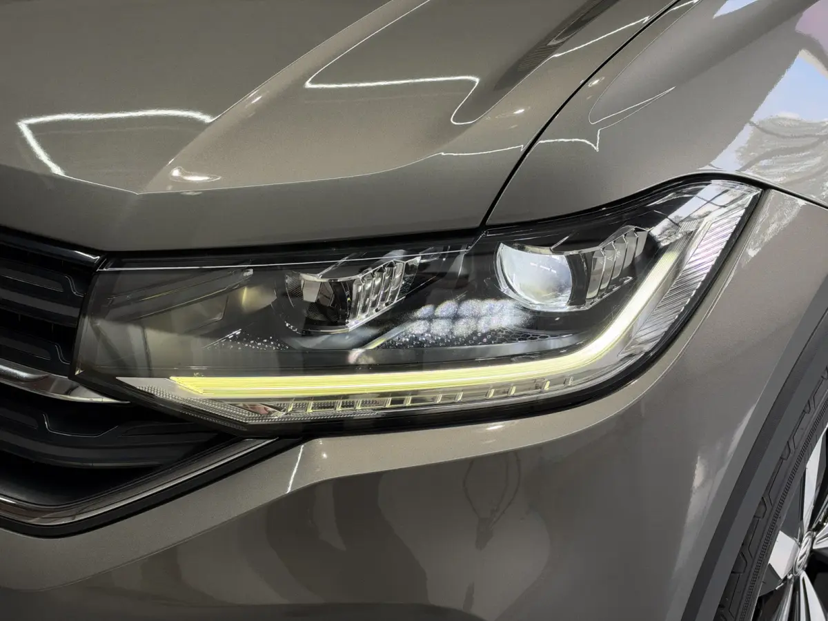 1.0 TSI DSG Style | Navi | Dode hoek | Stoelverwarming | PDC V+A | 100% Volkswagen Onderhouden!
