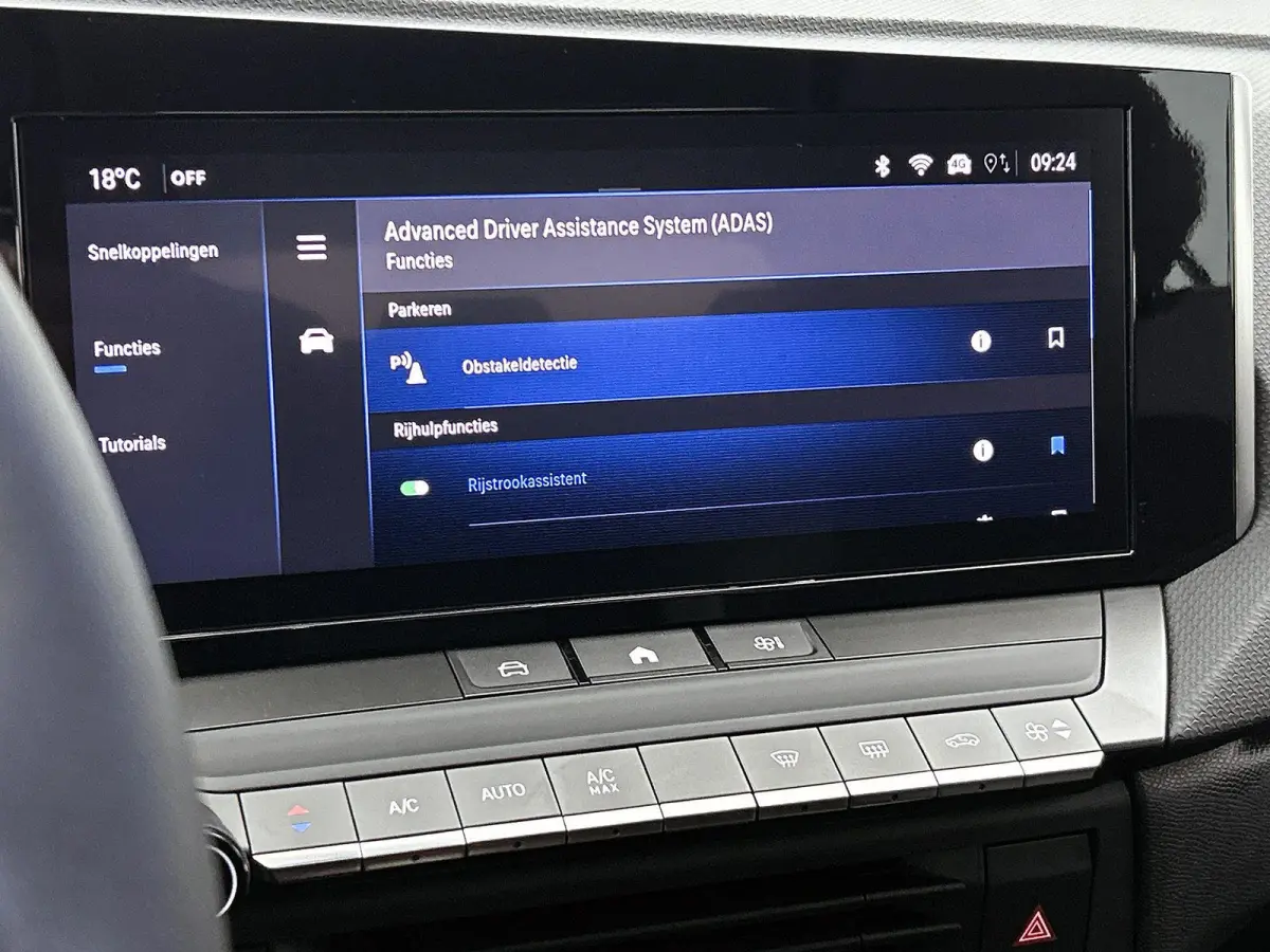 54 156pk kWh Edition Automaat | Tot 8 Jaar Garantie | Apple Carplay/Android Auto | 3-Fase Lader | Climate Control | Cruise Control | 18"LMV | Parkeersensoren | LED |