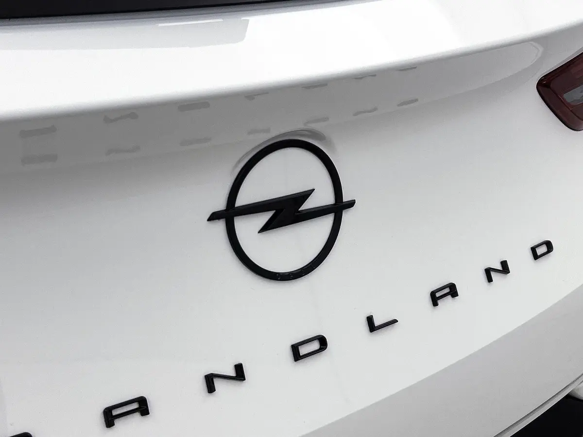 1.6 225pk Plug-In Hybrid Business Edition | Adaptieve Cruise Control | Navigatie | Stoel-/Stuurverwarming | Climate Control | Camera | 18"LMV | Dodehoekdetectie |