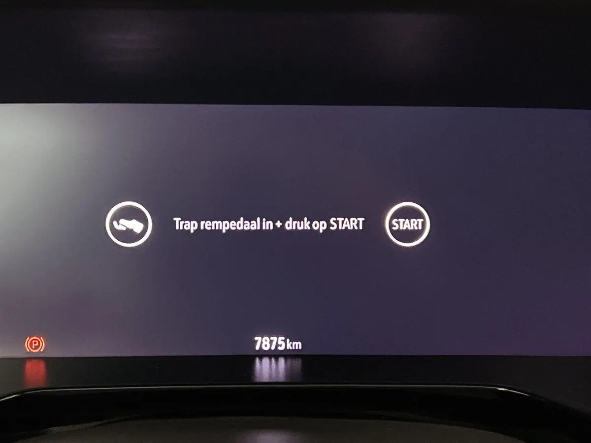 1.6 225pk Plug-In Hybrid Business Edition | Adaptieve Cruise Control | Navigatie | Stoel-/Stuurverwarming | Climate Control | Camera | 18"LMV | Dodehoekdetectie |