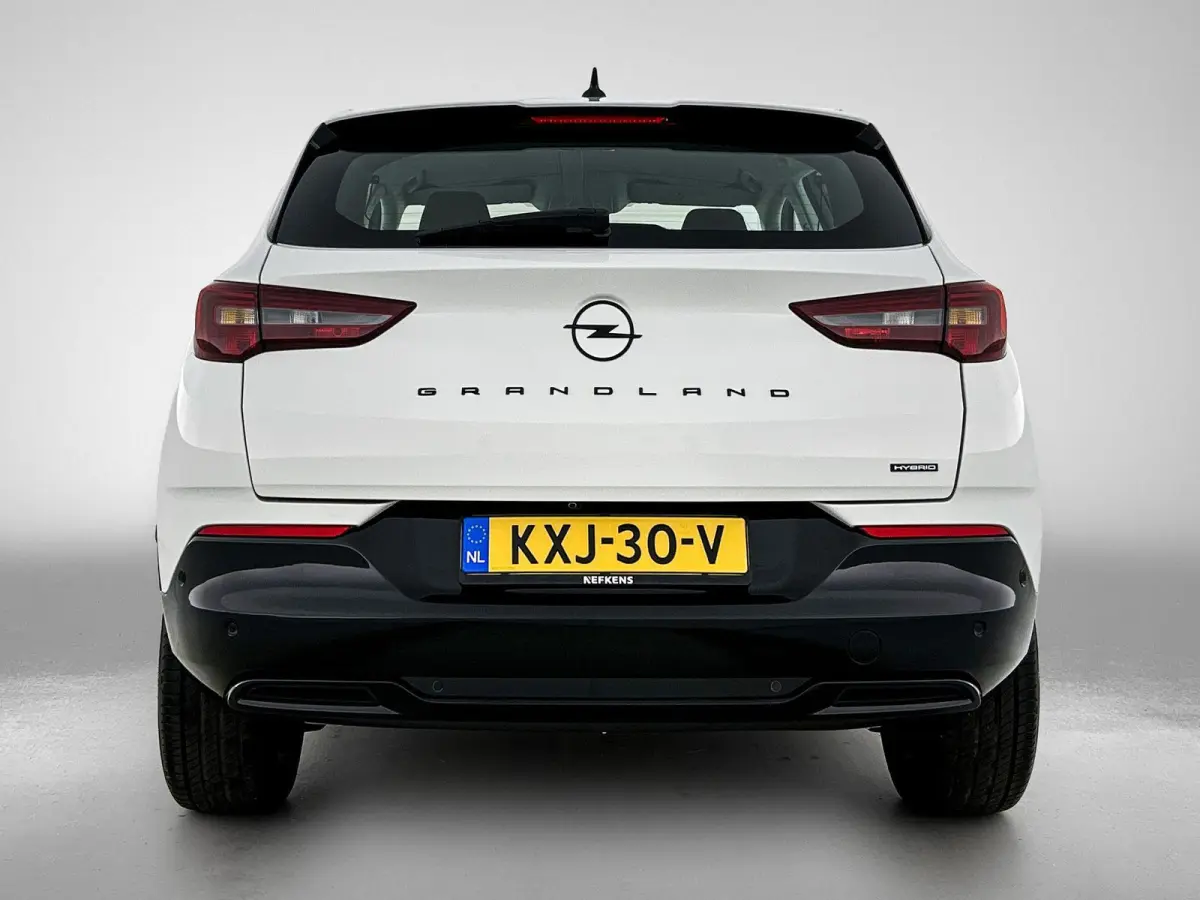 1.6 225pk Plug-In Hybrid Business Edition | Adaptieve Cruise Control | Navigatie | Stoel-/Stuurverwarming | Climate Control | Camera | 18"LMV | Dodehoekdetectie |
