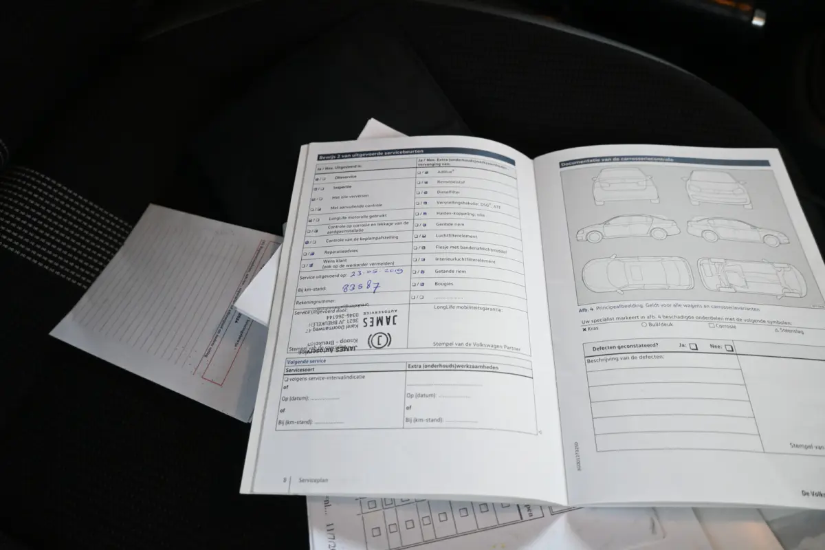 Up! 1.0 BMT High Up! Airco Cruise control Licht metaal Facelift 5-deurs PDC Inruil mogelijk