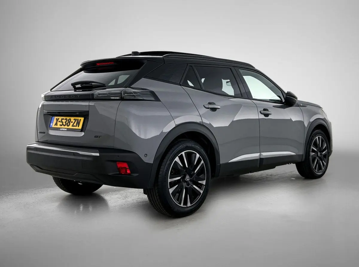 EV 156pk GT 54 kWh Automaat | 1ste Eigenaar | Schuif-/Kanteldak  | Camera v+a | Leder/Alcantara | Stoel elektrisch+verwarmd+massage | Full Led koplampen | Parkeersensoren v+a | Keyless | Ada