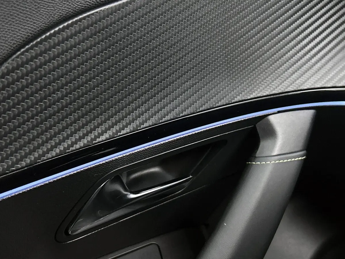 EV 156pk GT 54 kWh Automaat | 1ste Eigenaar | Schuif-/Kanteldak  | Camera v+a | Leder/Alcantara | Stoel elektrisch+verwarmd+massage | Full Led koplampen | Parkeersensoren v+a | Keyless | Ada