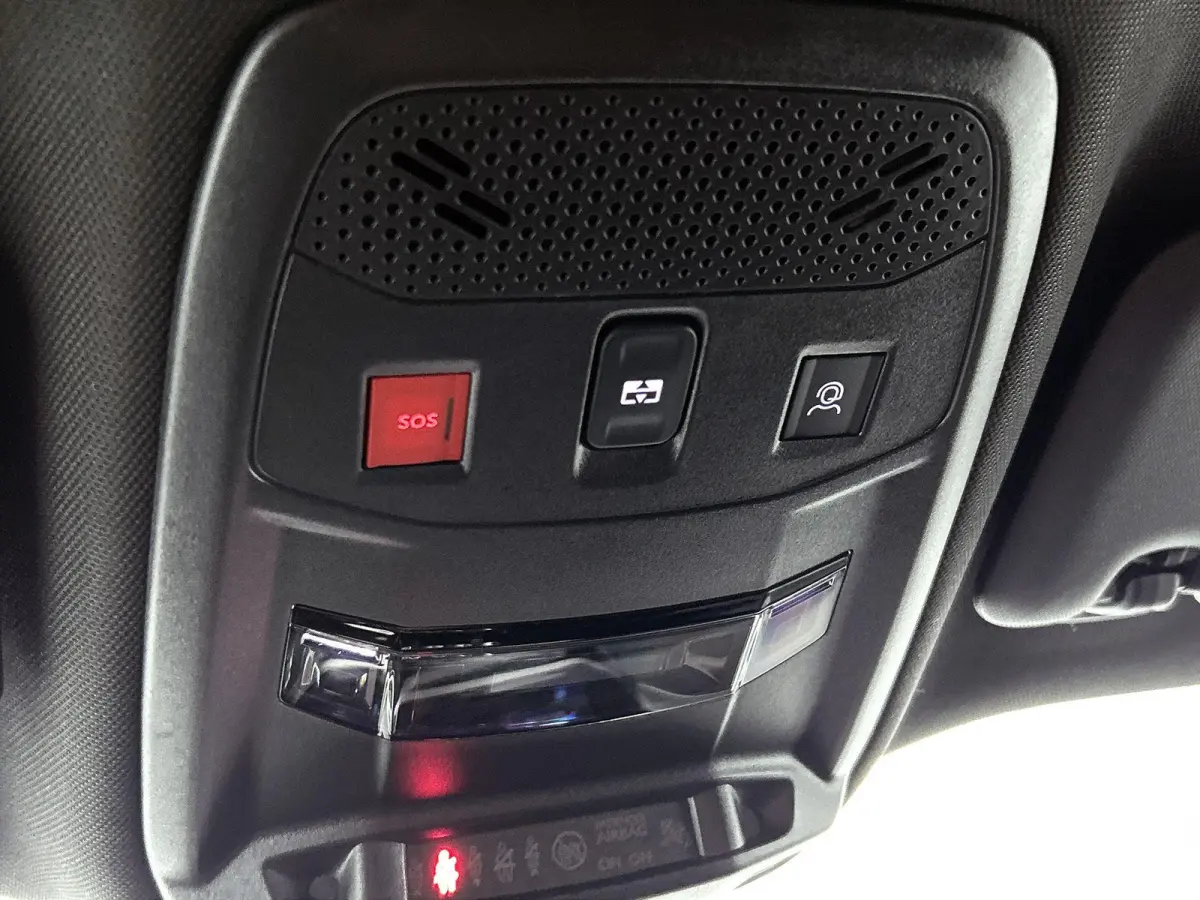 EV 156pk GT 54 kWh Automaat | 1ste Eigenaar | Schuif-/Kanteldak  | Camera v+a | Leder/Alcantara | Stoel elektrisch+verwarmd+massage | Full Led koplampen | Parkeersensoren v+a | Keyless | Ada