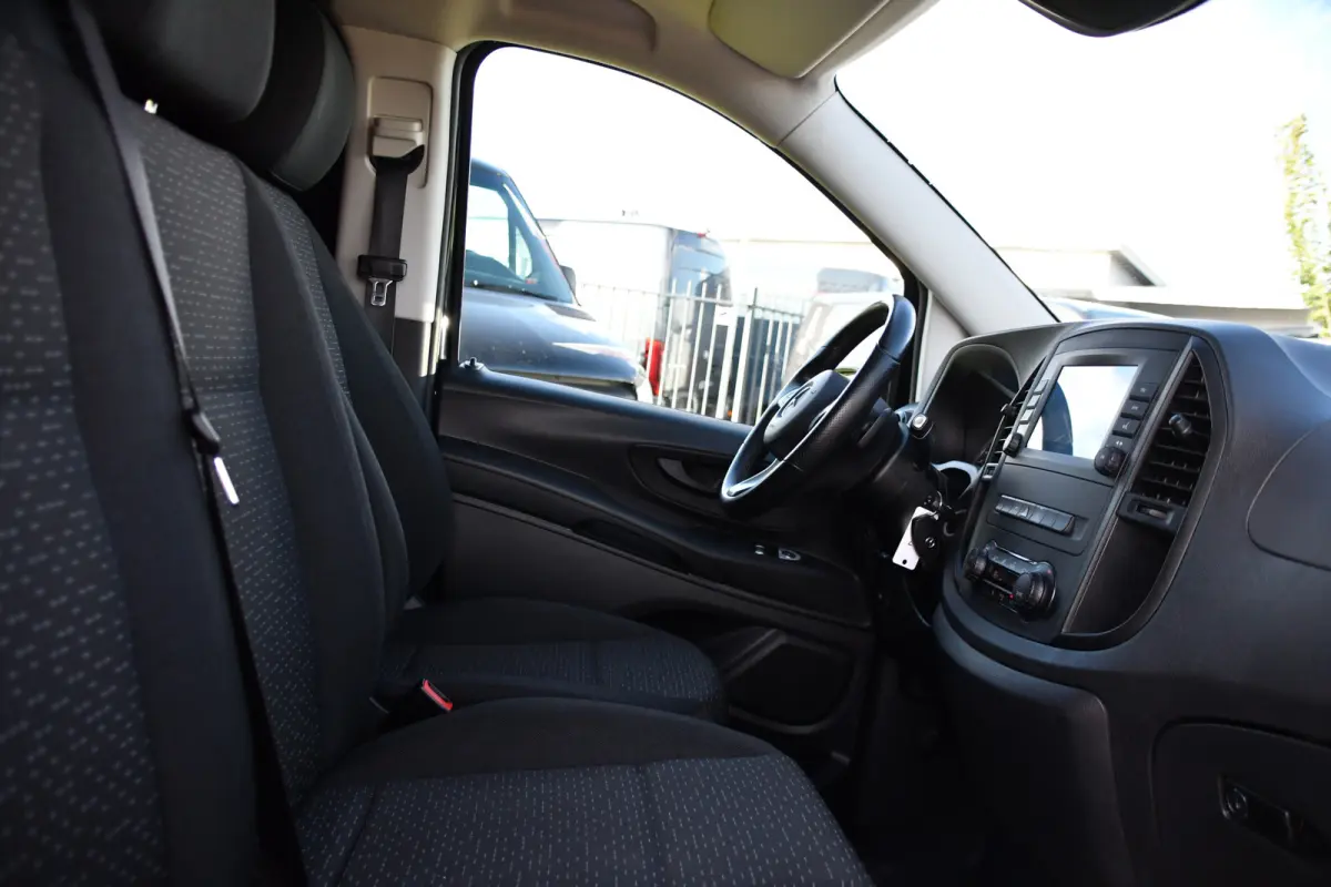 116 CDI L2 Black Edition Camera, Cruise, Carplay, Automaat, LED, Clima, Multimedia, 164pk, Sensoren, Uniek!